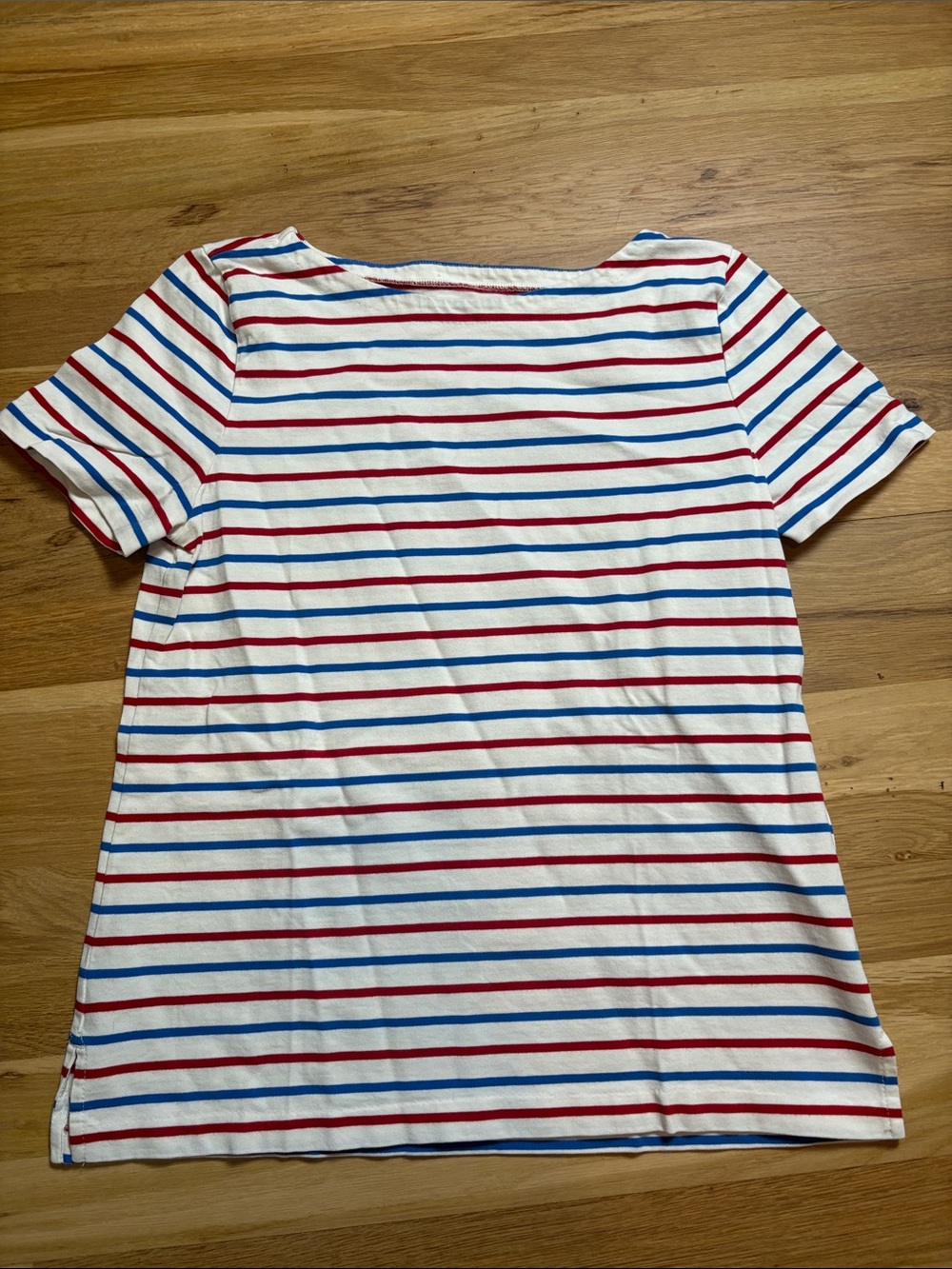 Women's Short Sleeve Boatneck Striped Tee in White with Red & Blue Stripes